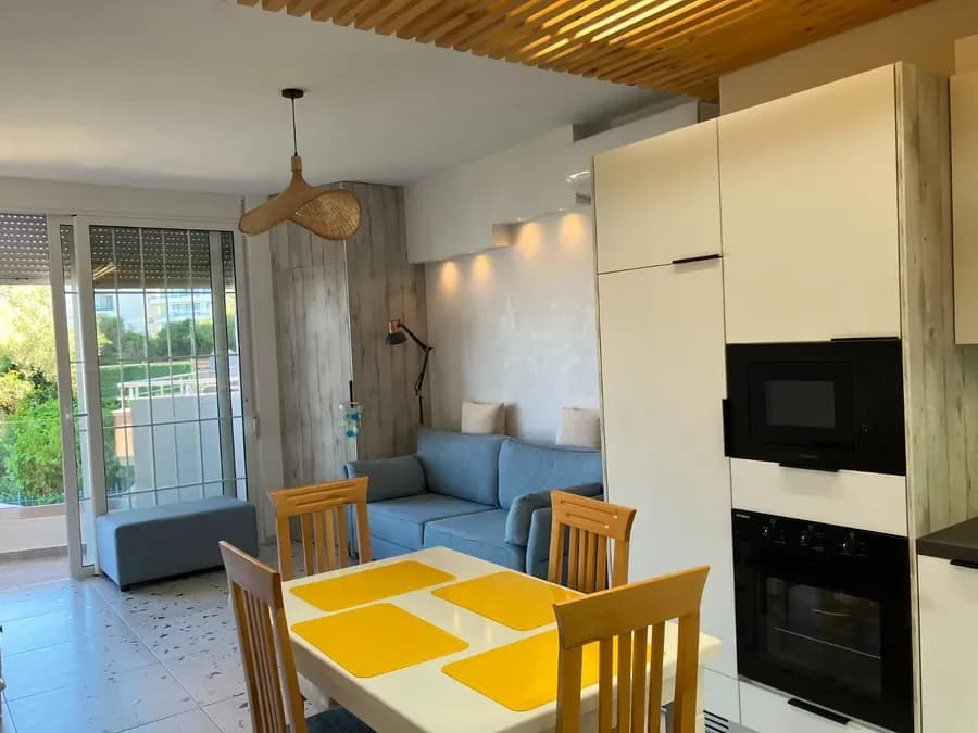 SHITJE E Nxehtë – Apartament 1+1 për Shitje në Sarandë me Pamje nga Deti 4