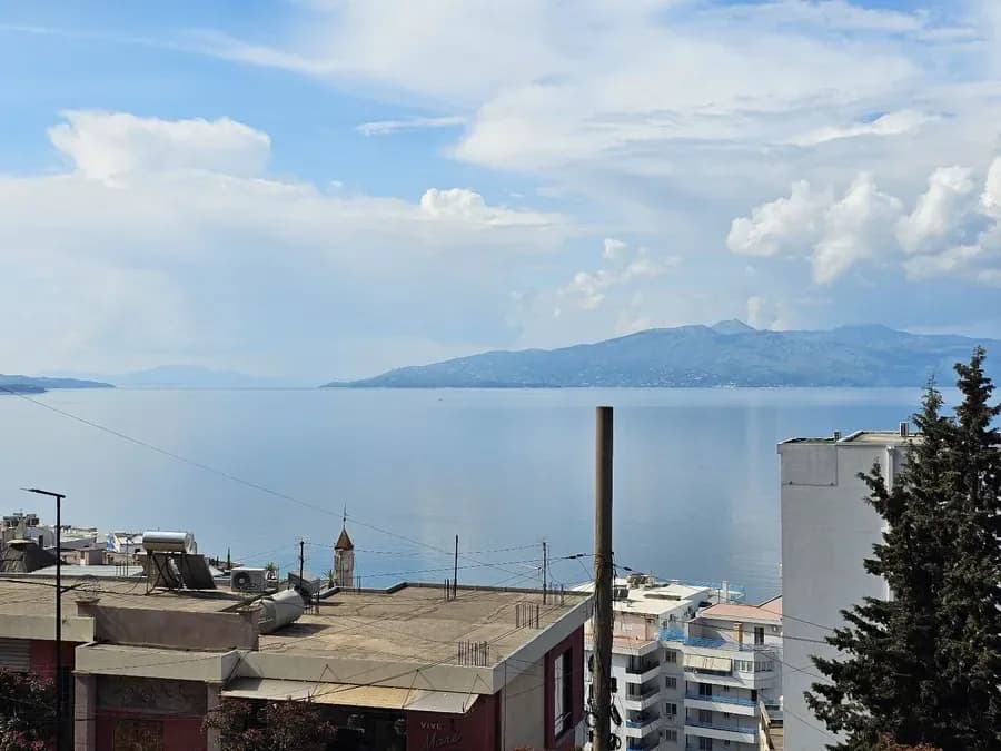 SD Residence - Apartament me pamje nga deti për Shitje - Sarandë.