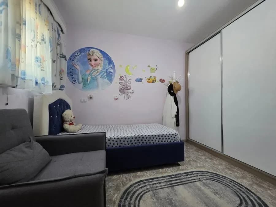 Shtëpi Private e Re e Mobiluar Plotësisht për Shitje Pranë Sarandës | 100 m²