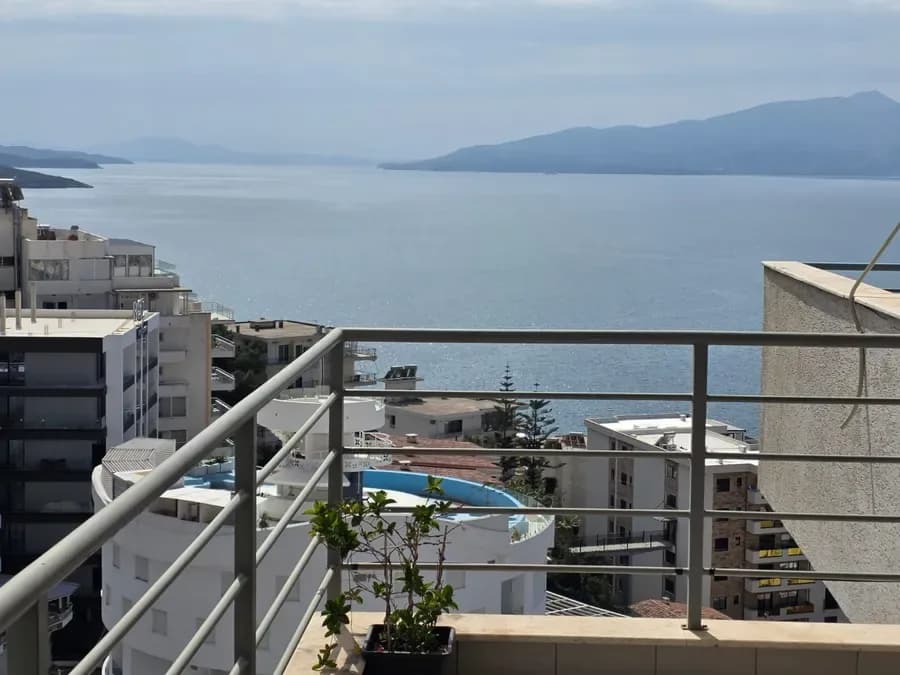 Apartament 1+1 i Mobiluar për Shitje në Sarandë – 71 m² Pranë Plazhit