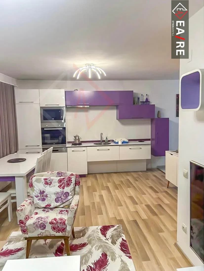 BANESË ME QIRA NË QENDËR TË PRISHTINËS! 2