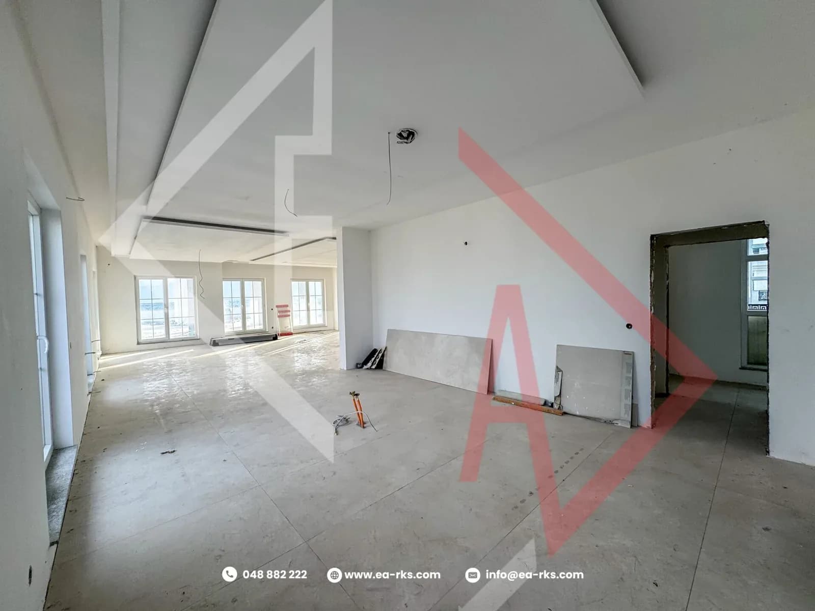 Penthouse Ekskluziv për Shitje – Në Qendër të Istogut