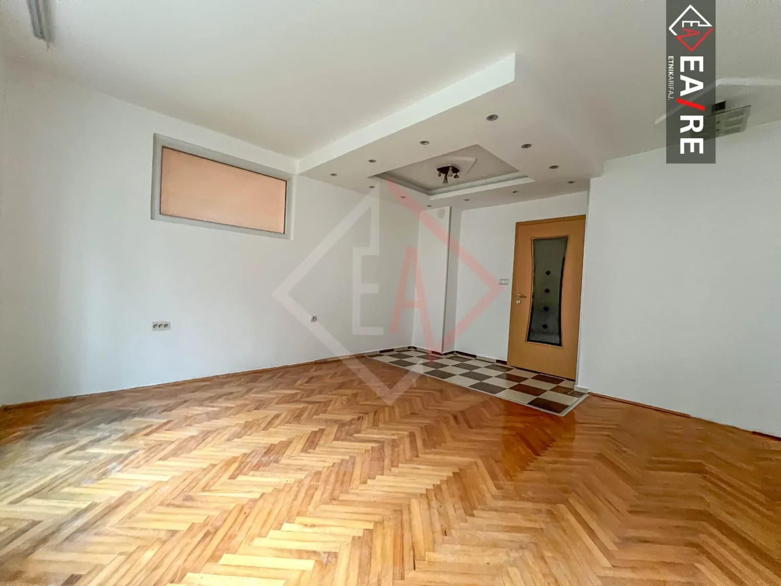BANESË PËR SHITJE TEK SANTEA (DARDANI)! 3