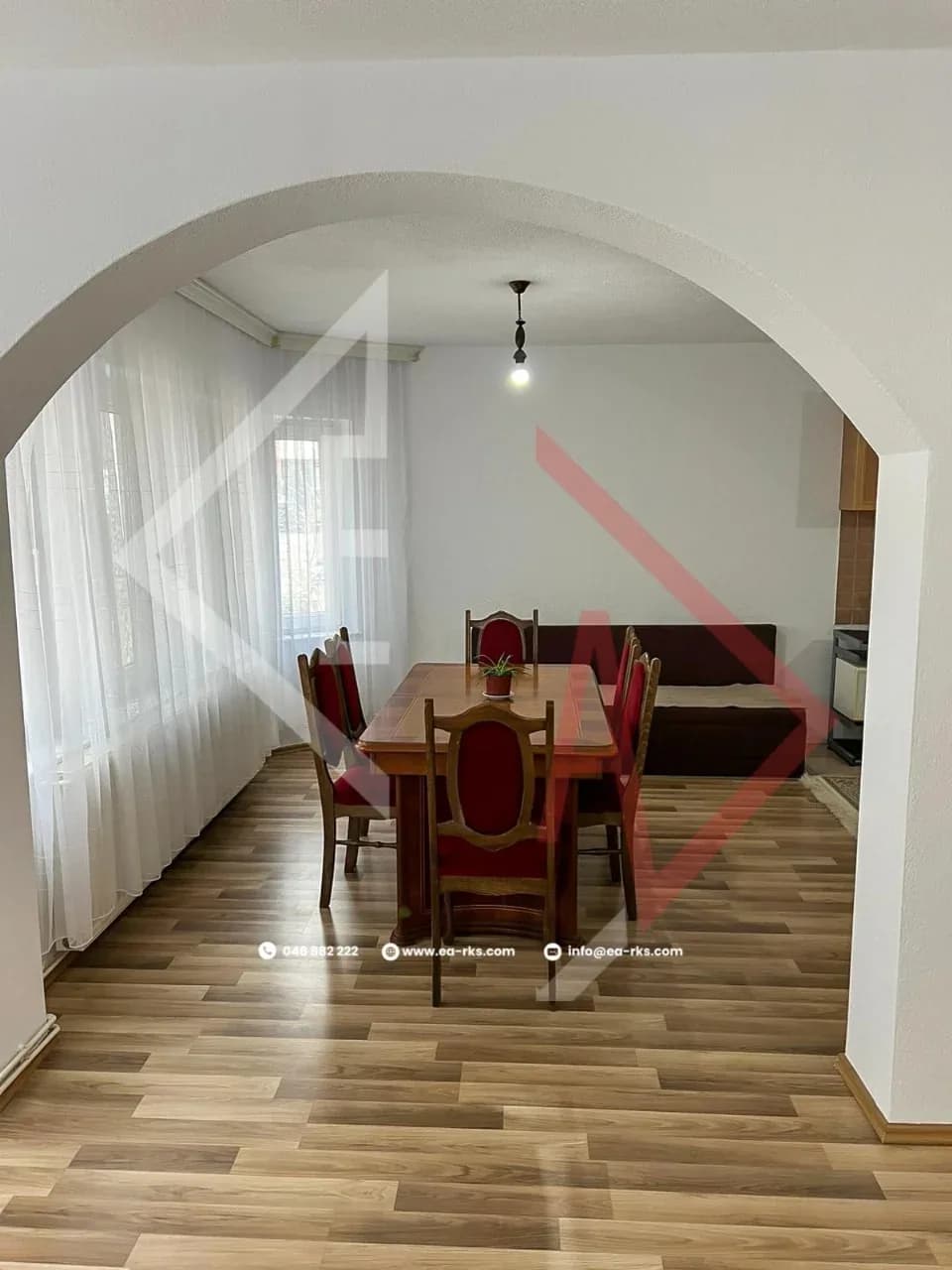 BANESË ME QIRA - BREGU I DIELLIT 2