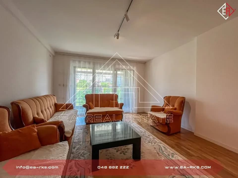 🏡 Banesë me Qira në Veternik 4