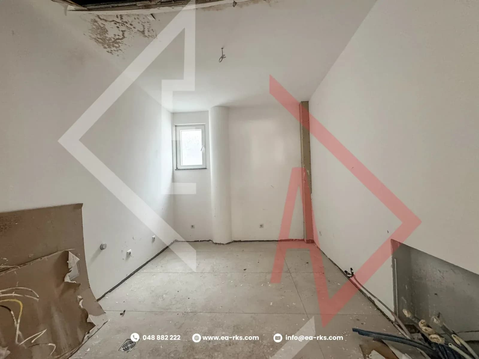 Penthouse Ekskluziv për Shitje – Në Qendër të Istogut