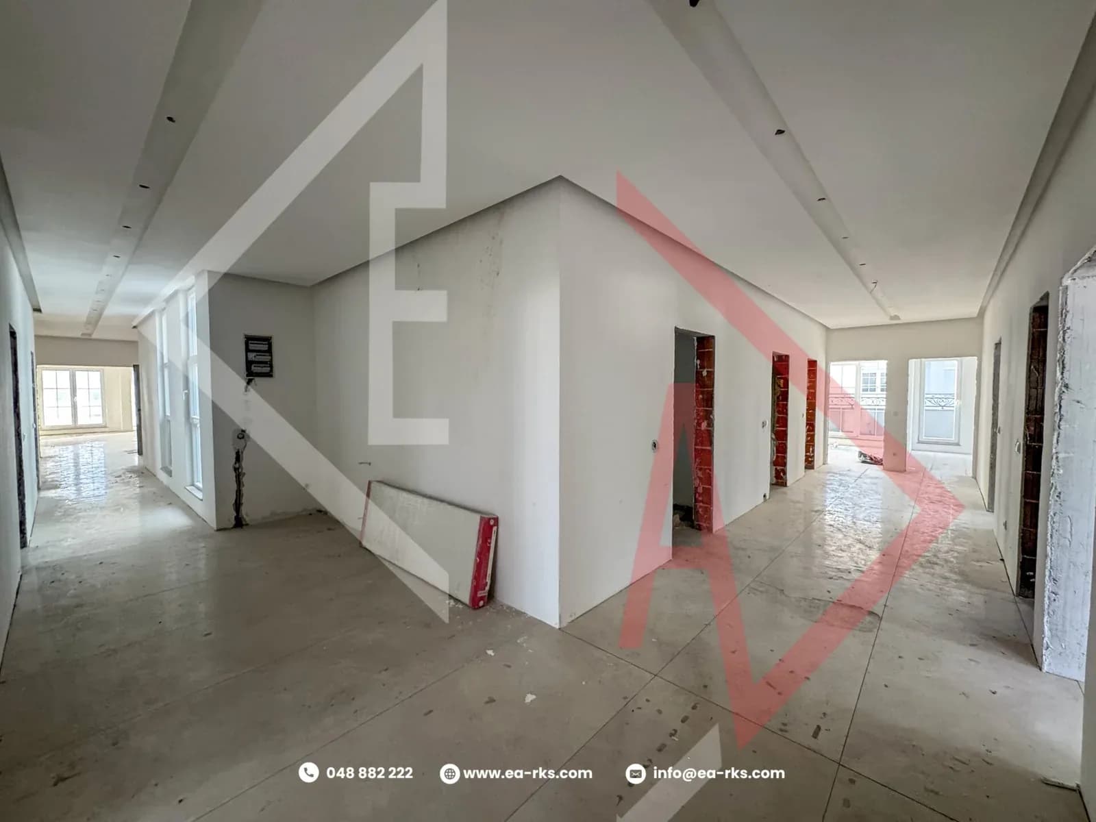 Penthouse Ekskluziv për Shitje – Në Qendër të Istogut