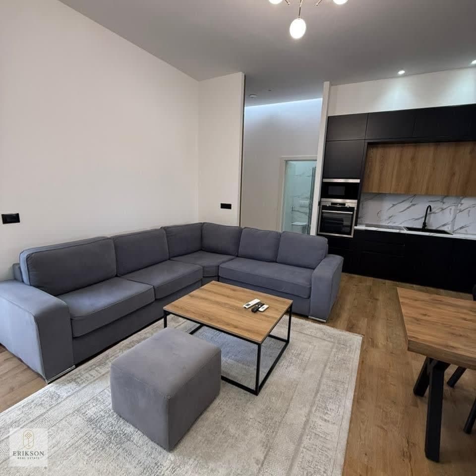 Jepet me qira apartament 2+1 2