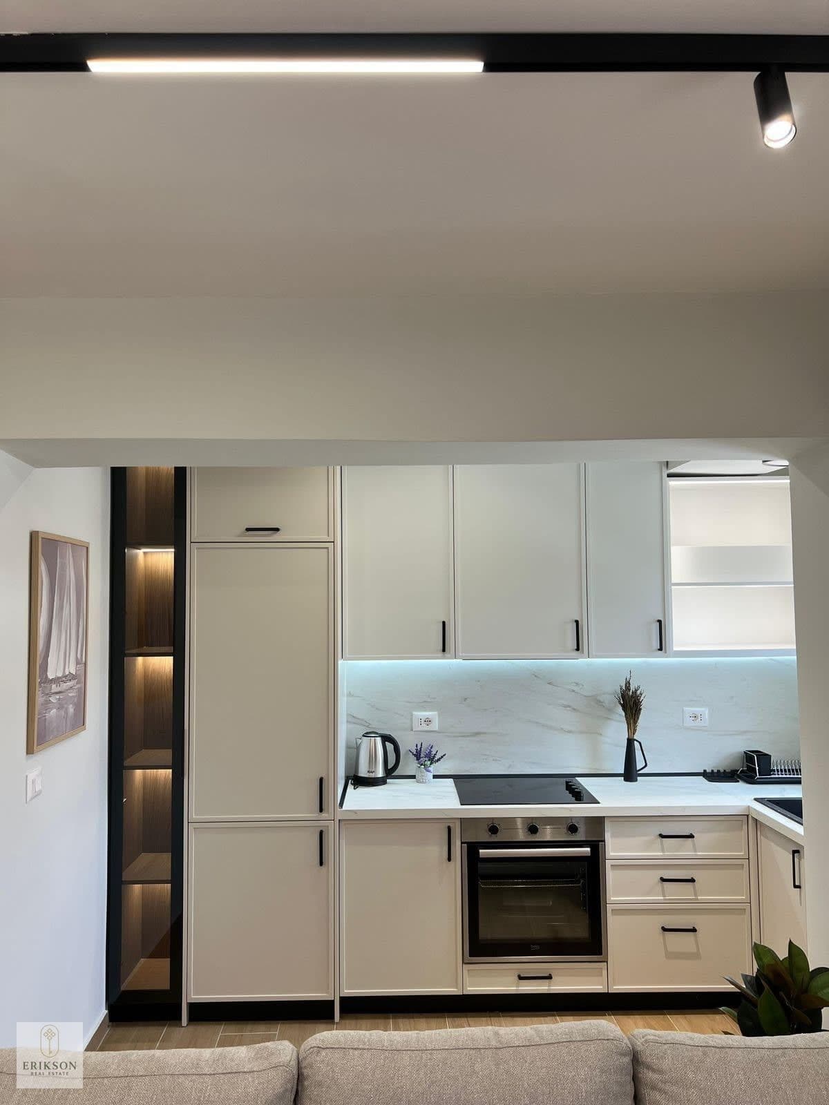 Vlore Shitet apartament 1+1 Super okazion 3