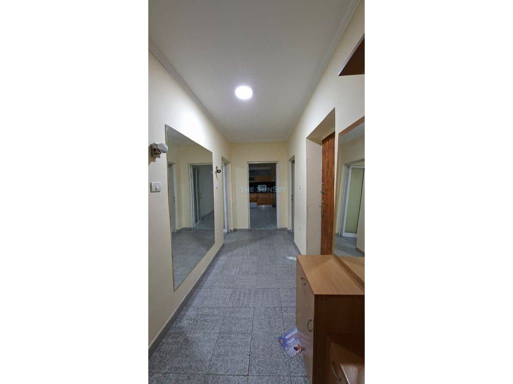Apartament 3+1 për shitje në Myslym Shyr! 3