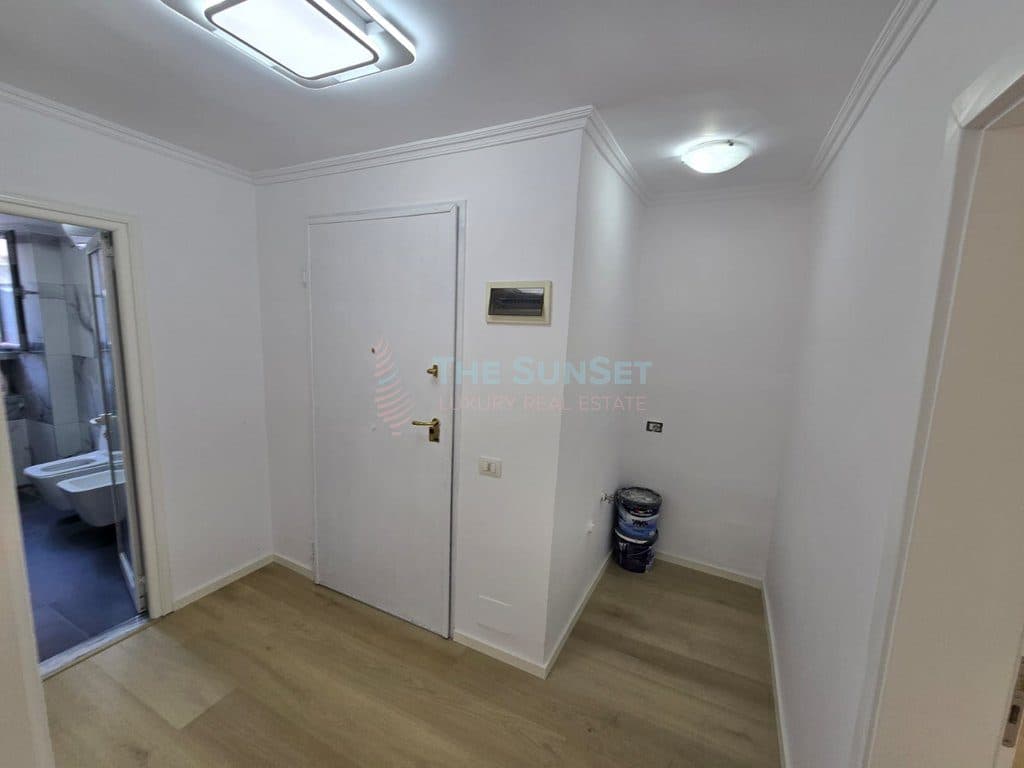 Apartament per shitje ne Kompleksin GUÇE -Zona 21 Dhjetori 3