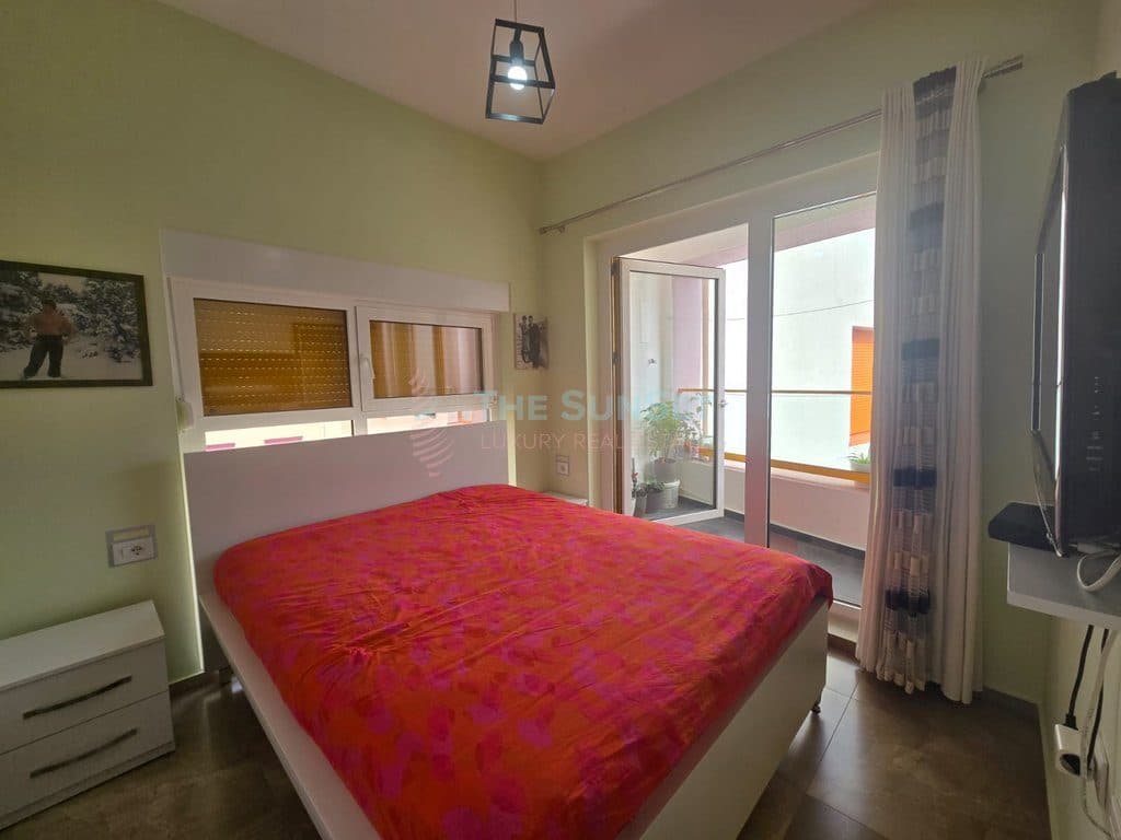Apartament 1+1 për shitje në Rrugën Ali Demi 4