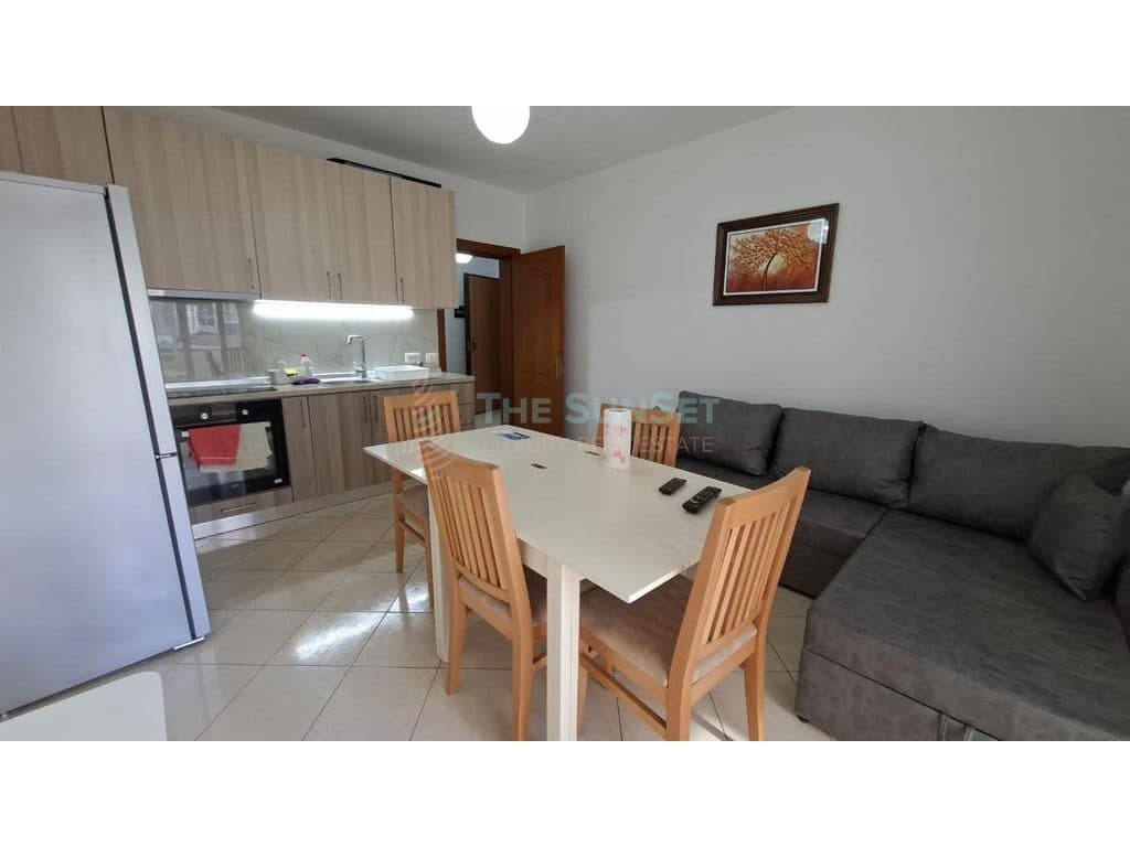 Apartament 1+1 për qira në Shkëmbin e Kavajës 3