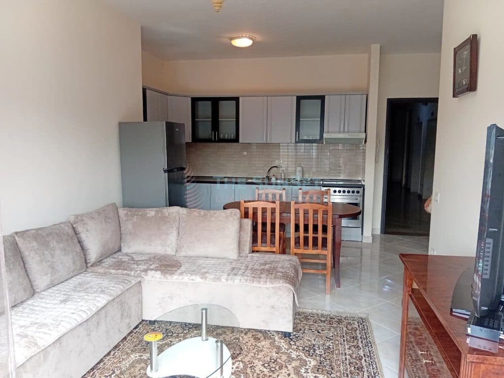 Apartament 1+1 për qira në Rrugën "Jordan Misja" 2