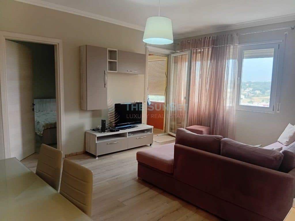 Apartament 2+1+2 për Qira – Vet Albania 3