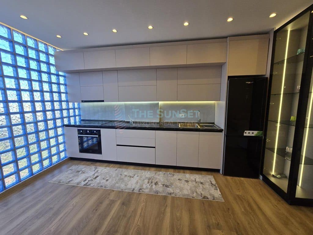 APARTAMENT 1+1 PER SHITJE TEK SHKOLLA PETRO NINI! 2