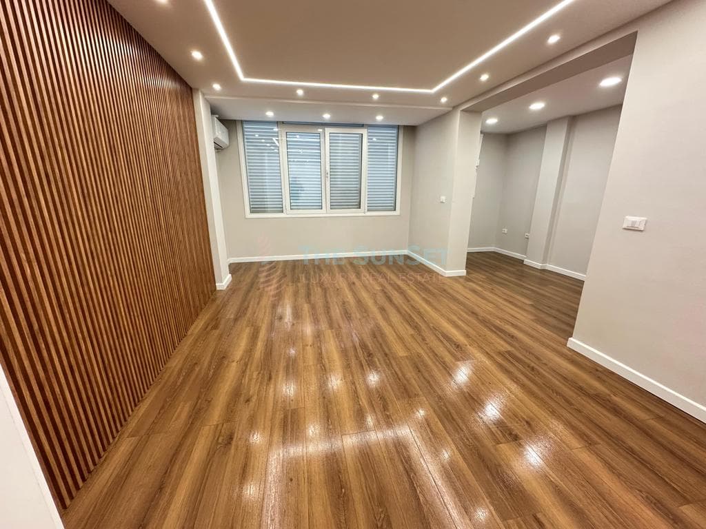Apartament 3+1 për shitje tek Stadiumi Dinamo ! 3