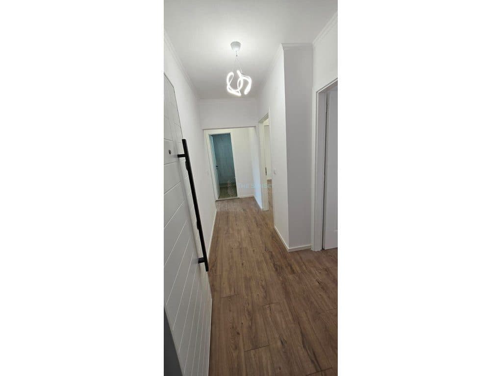 Apartament per shitje ne Kompleksin GUÇE -Zona 21 Dhjetori