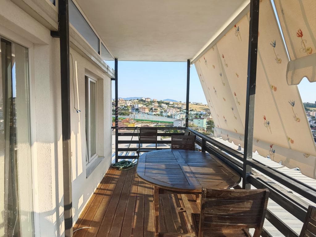 Apartament 1+1 për qira në Kompleksin Mangalem 4