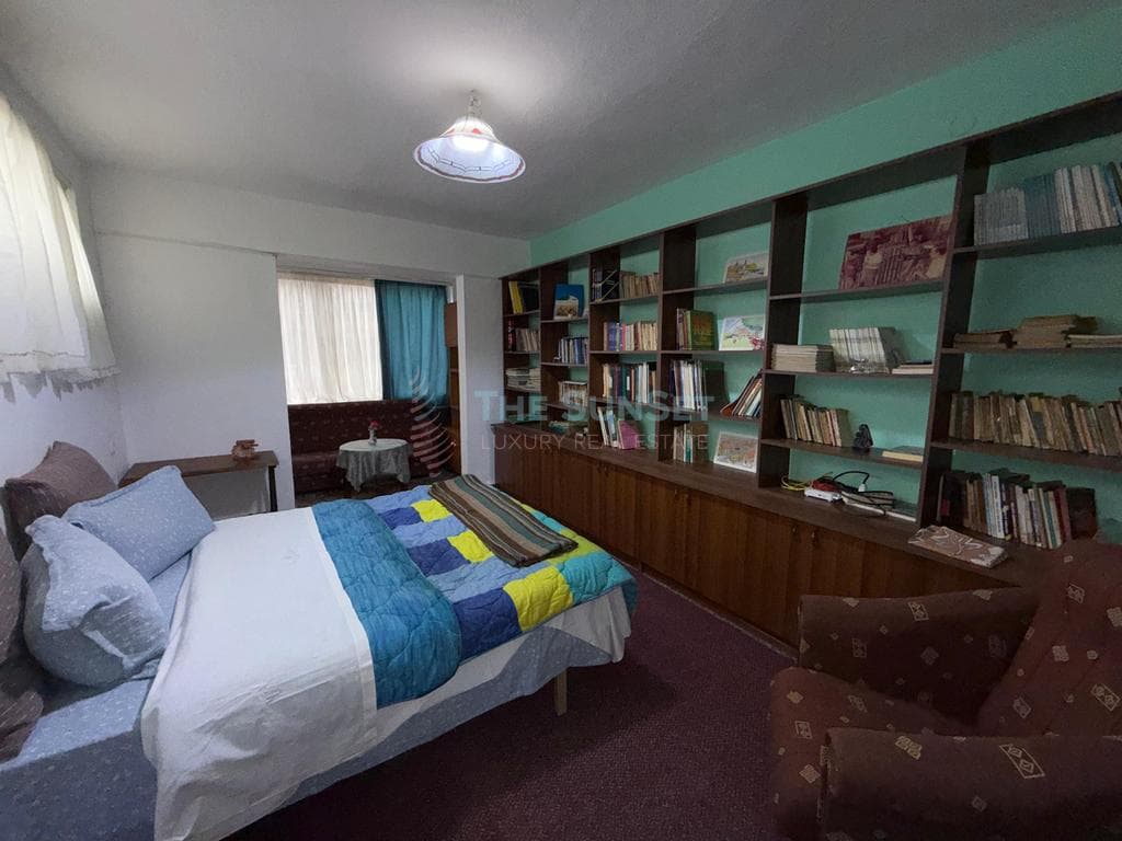 Apartament 1+1 për qira në Kompleksin Mangalem