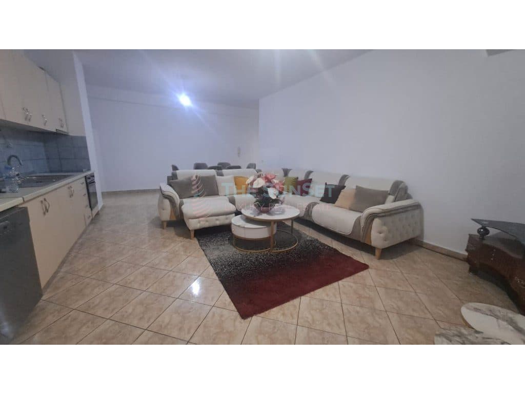 Apartament 2+1+2 për qira në zonën e Kthesës së Kamzës 2