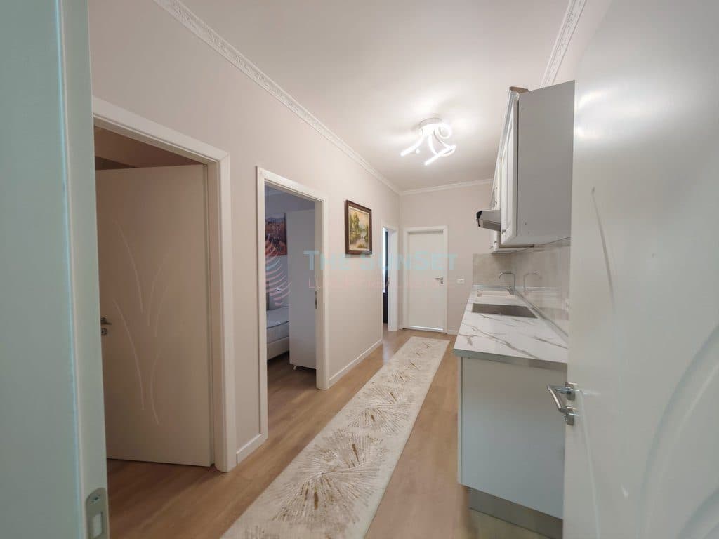 APARTAMENT 1+1 PËR SHITJE TEK SHKOLLA E KUQE 3