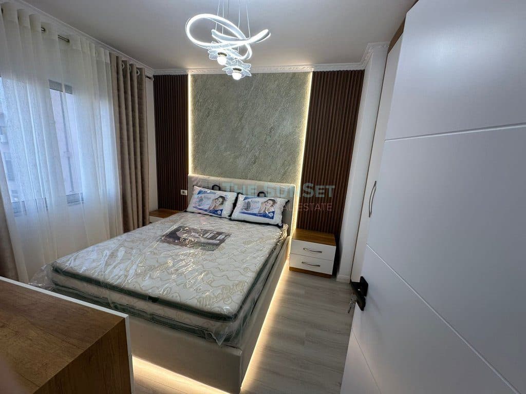 Apartament 1+1 për Shitje -Misto Mame 3