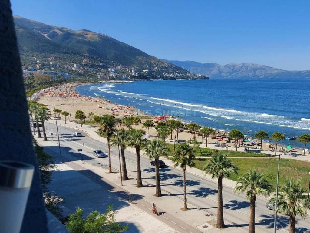 Apartament 1+1 për shitje në Rezidencën Poseidon, Lungomare, Vlorë 1