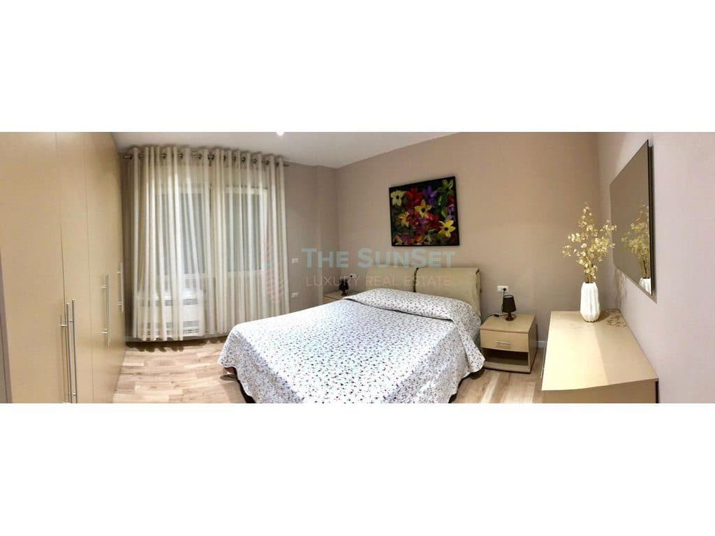 Apartament 1+1 për qira te 21 Dhjetori. 4