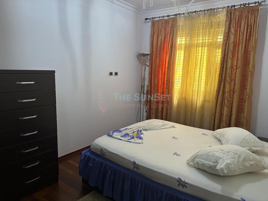 Apartament 1+1 për qira në zonën e Librit Universitar 4