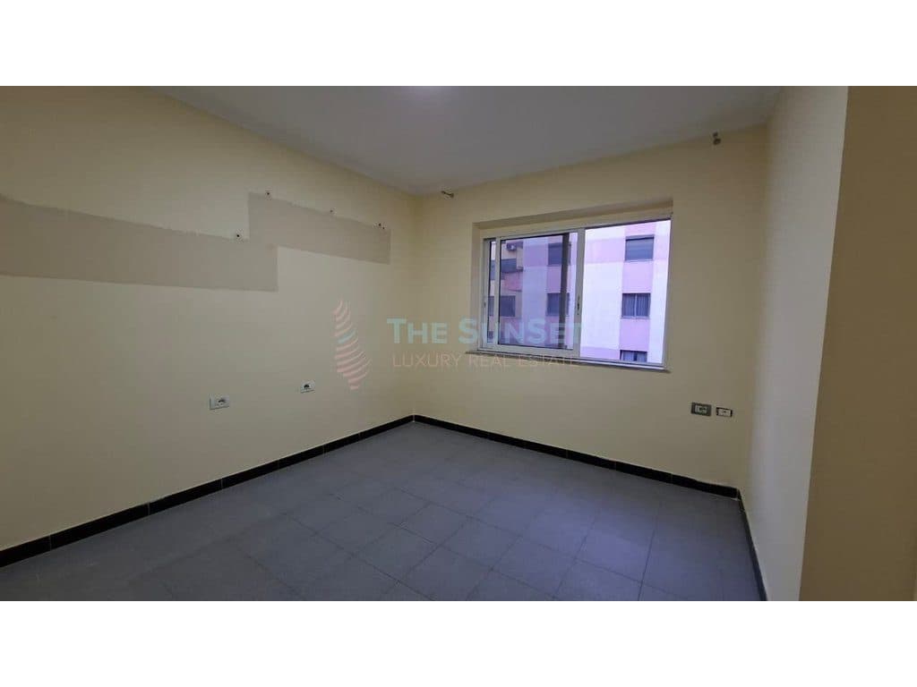 Apartament 3+1 për shitje në Myslym Shyr! 2