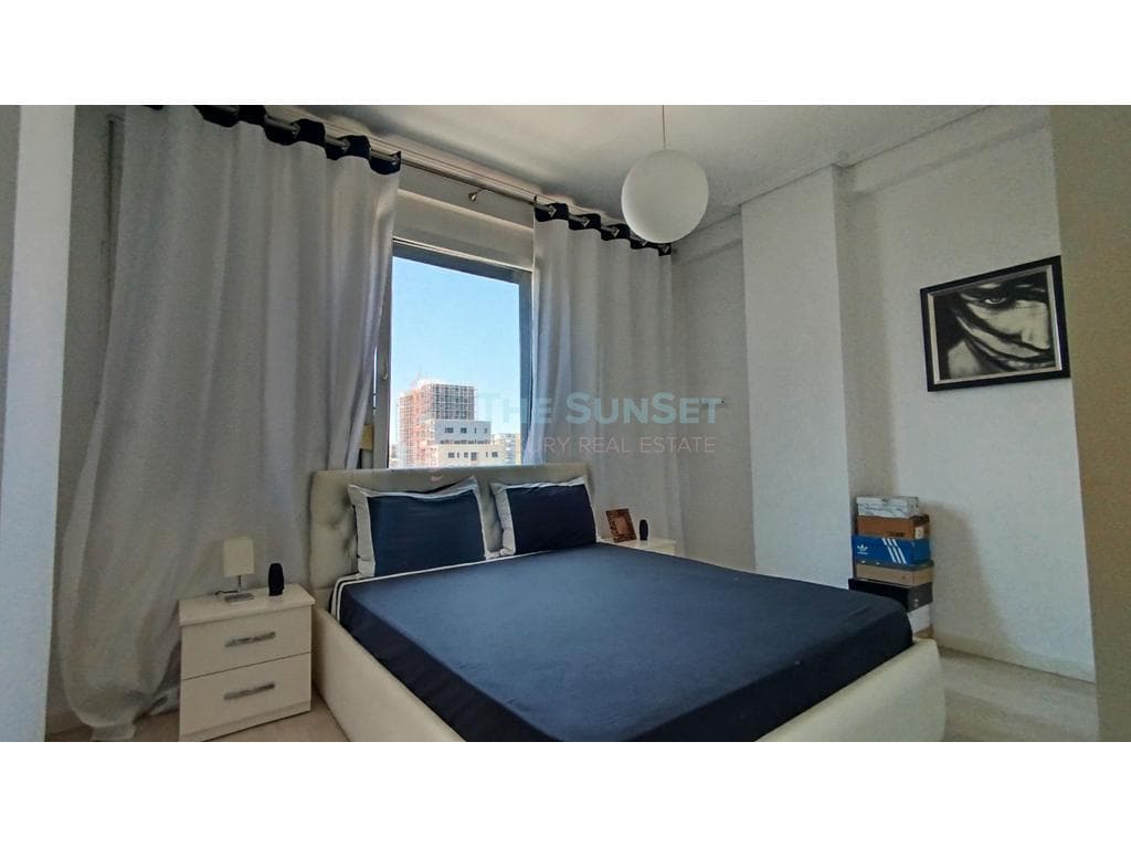 Apartament 2+1 për shitje në Fushën e Aviacionit 3