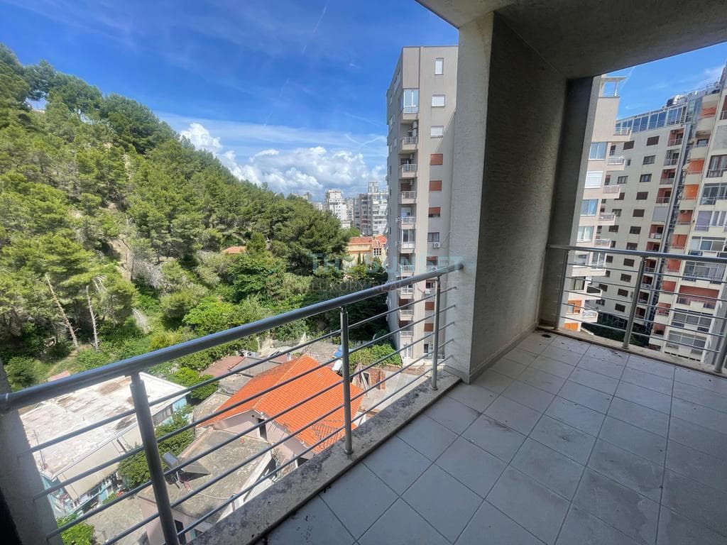 Apartament 1+1 në shitje – Durrës 2