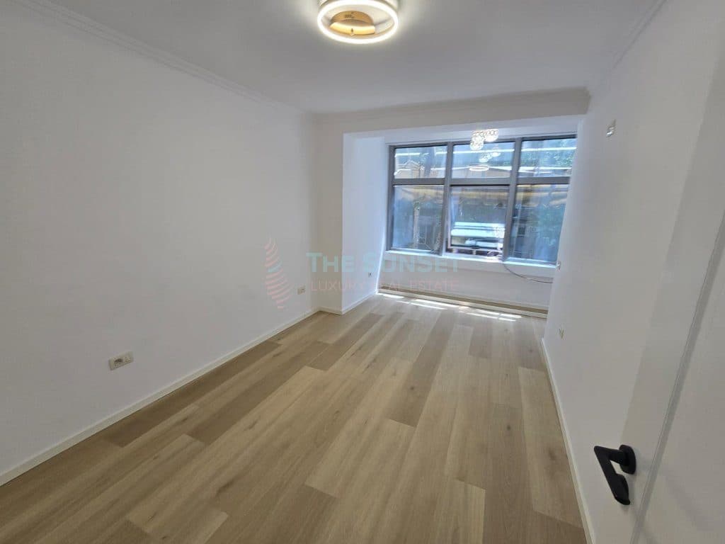 Apartament per shitje ne Kompleksin GUÇE -Zona 21 Dhjetori 4