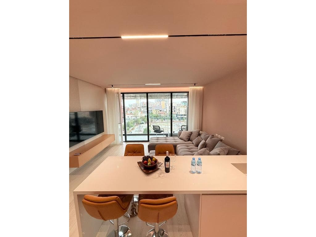 Apartament luksoz 1+1 për shitje tek Vertical Forest 4