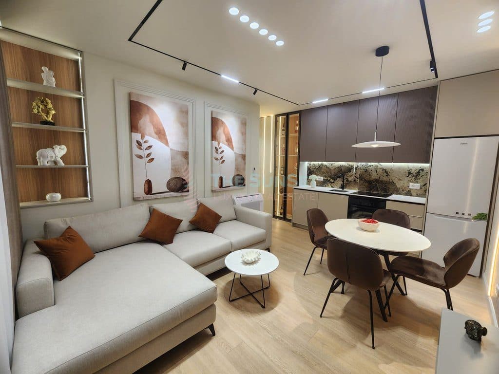 Apartament 2+1 për shitje në Durrës me pamje nga deti