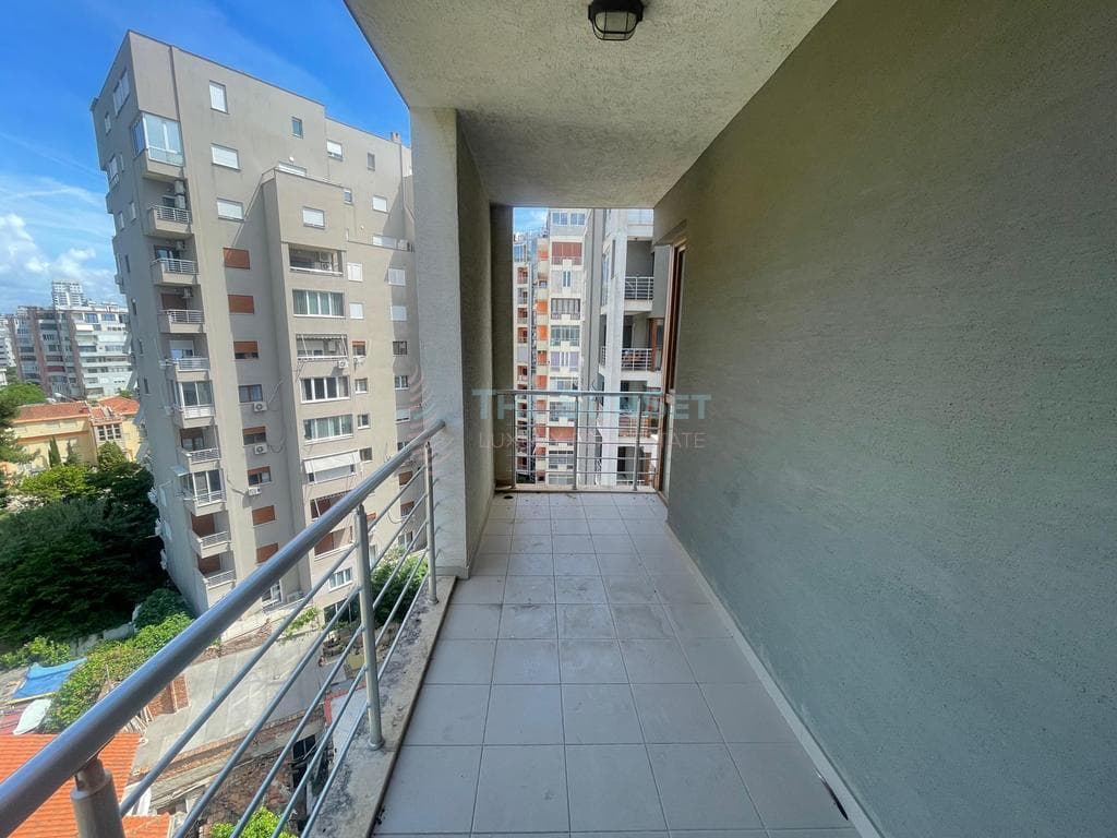 Apartament 1+1 në shitje – Durrës 4