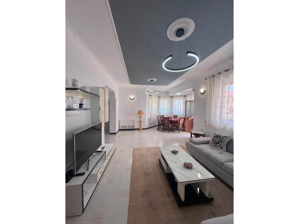 Apartament 2+1 për qira te Qytet Studenti
