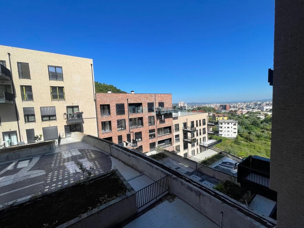 Apartament 1+1 për shitje në Kodra e Diellit 2 2