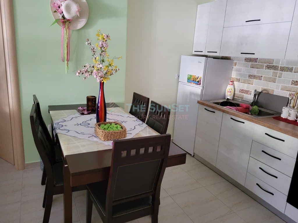 Apartament 1+1 për shitje në Rezidencën Poseidon, Lungomare, Vlorë 3
