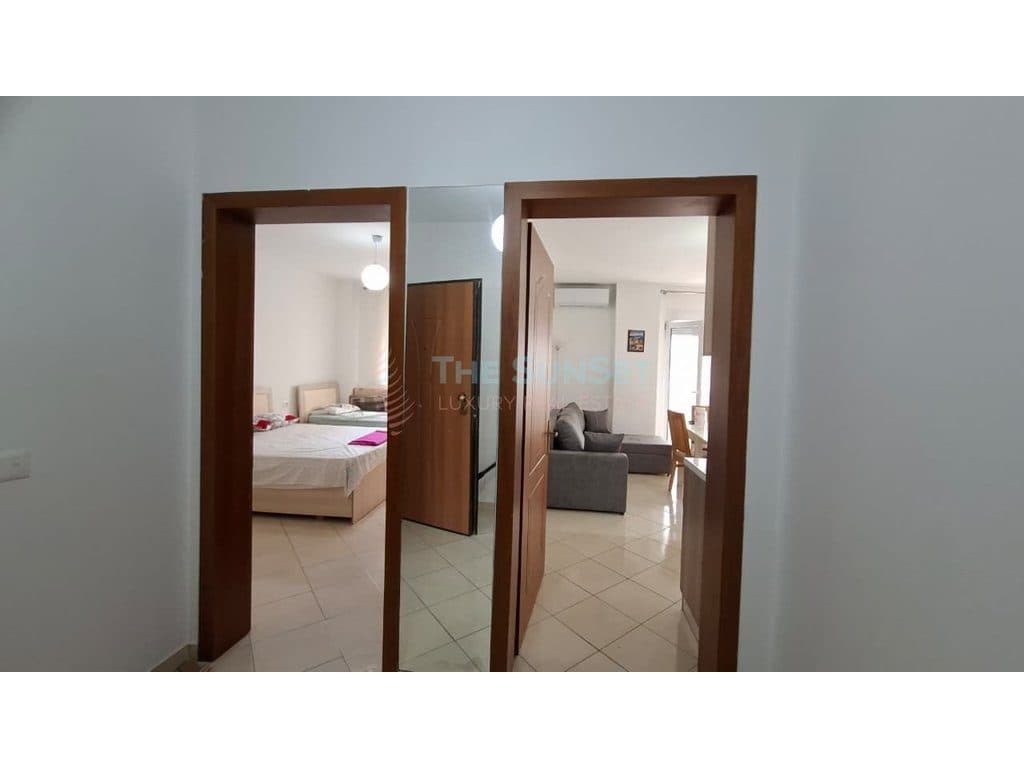 Apartament 1+1 për qira në Shkëmbin e Kavajës 4