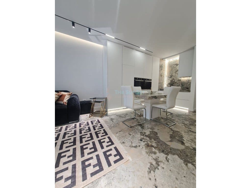 Apartament 2+1 për qira pranë Spitalit të Kafshëve