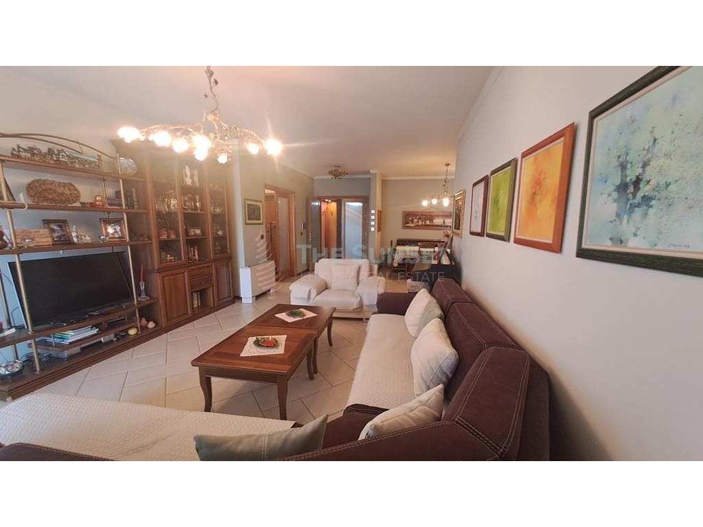 APARTAMENT 3+1+2 PER QIRA ME POST PARKIMI TE GARDA 4