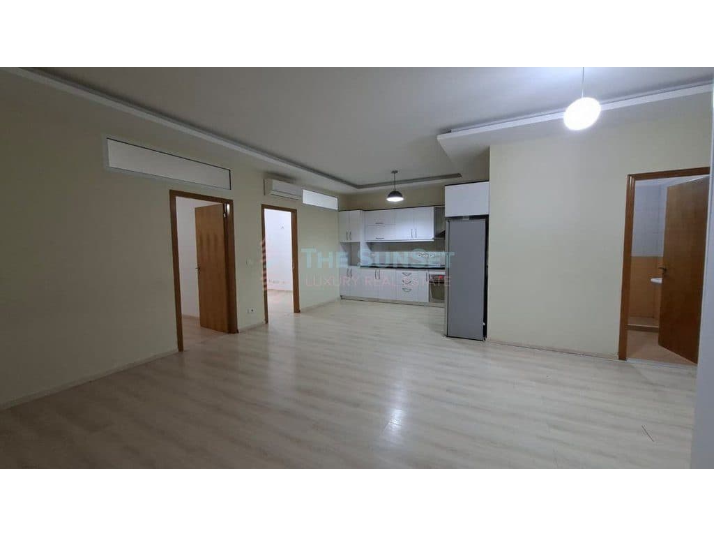 Apartament 1+1 për shitje në zonën e 5 Majit 3