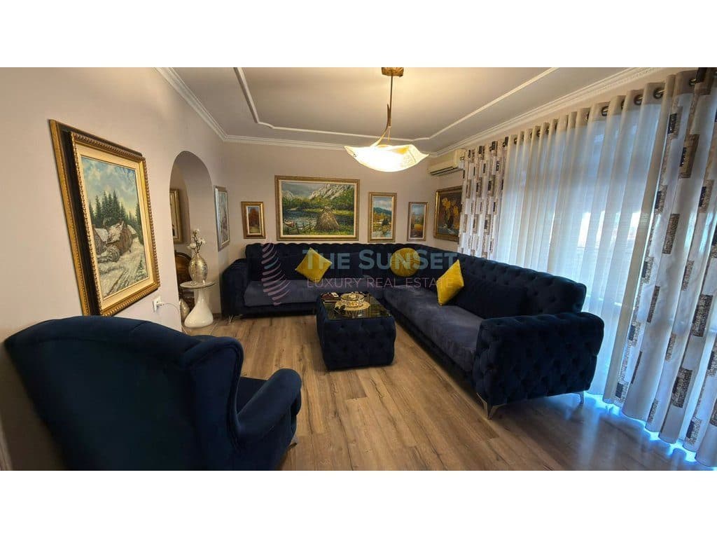 Apartament 2+1 per shitje përballë Kompleksit Delijorgji 2