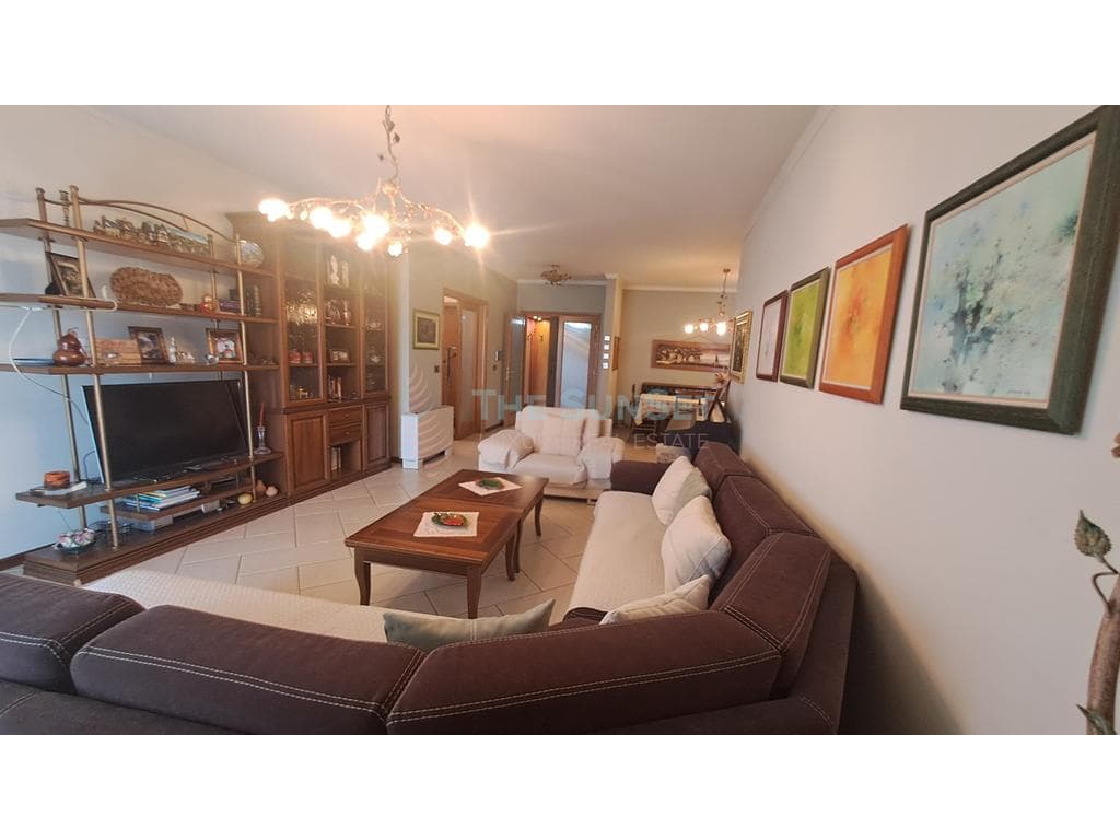 APARTAMENT 3+1+2 PER QIRA ME POST PARKIMI TE GARDA 2