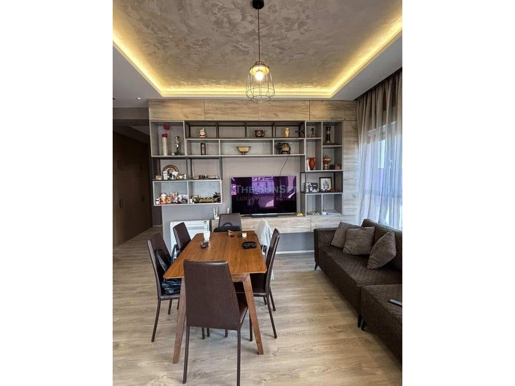 Apartament 1+1 për shitje në Rrugën Ali Demi 2