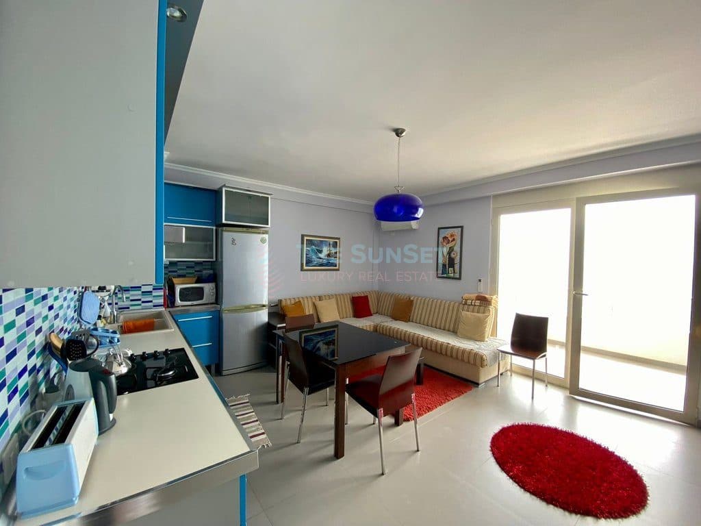 Apartament 1+1 për shitje në zonën e Shkëmbit të Kavajës