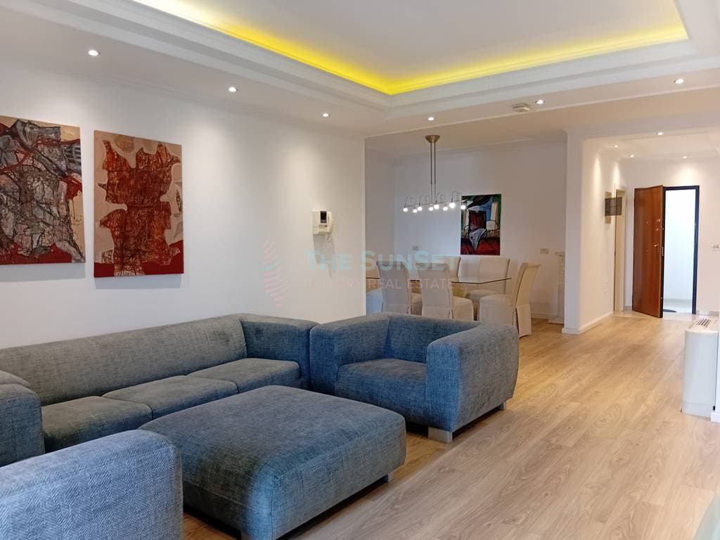 APARTAMENT 2+1 PËR QIRA PRANË RTSH !