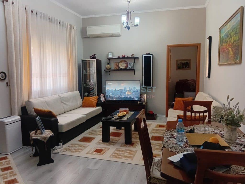Apartament 1+1 për shitje në Fresk 2